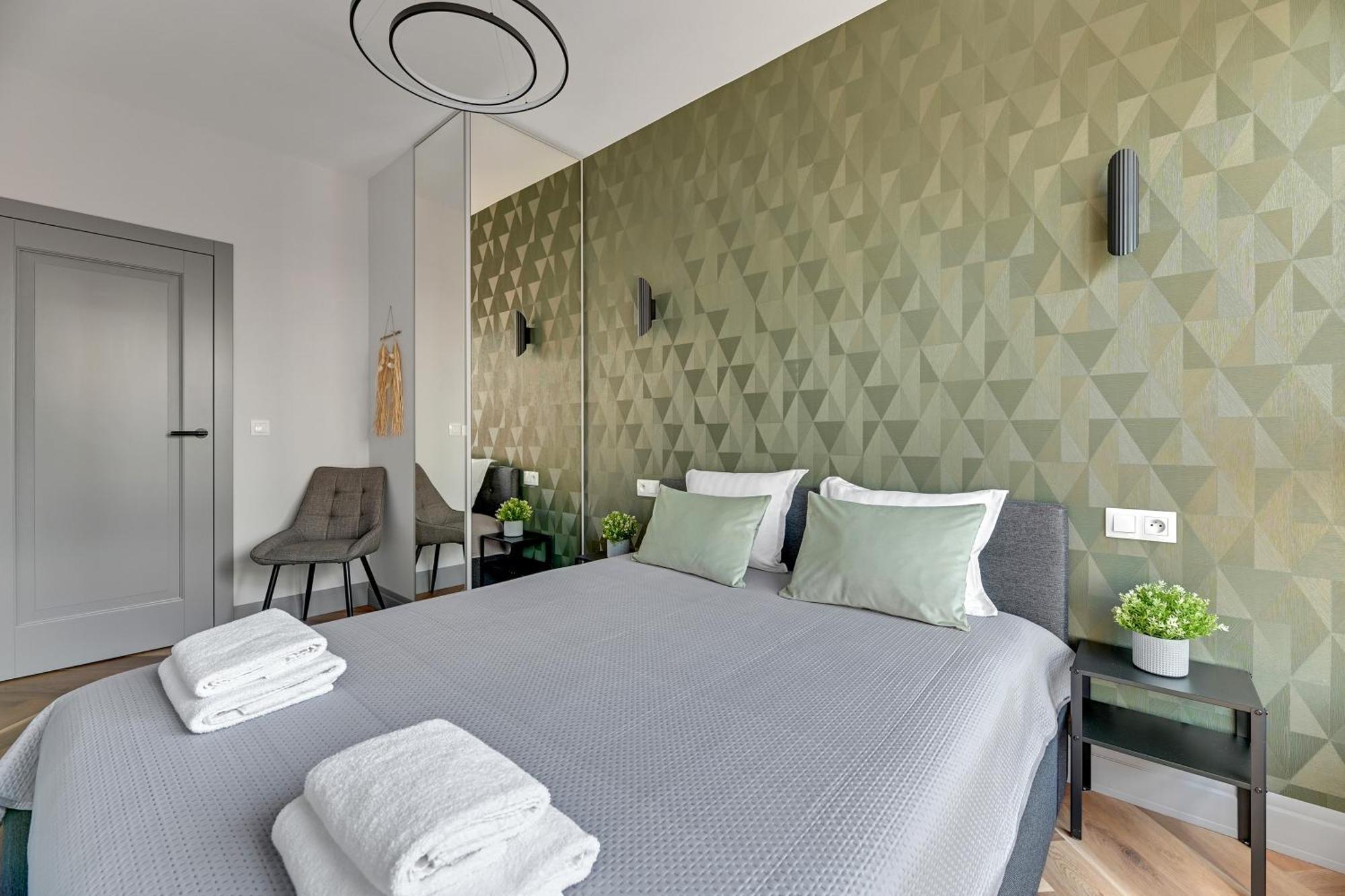 Doki Apartments By Staywin Danzica Esterno foto