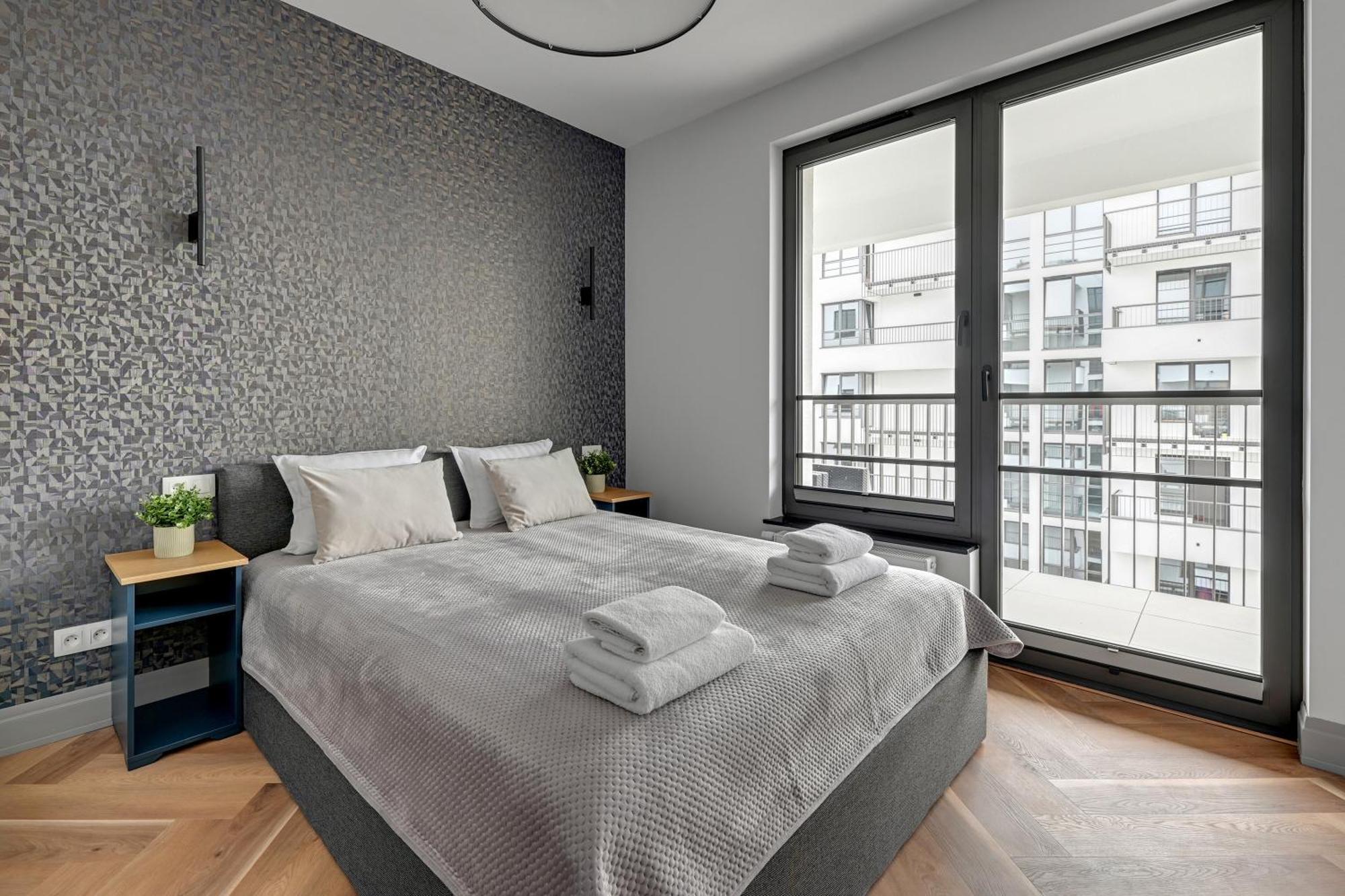 Doki Apartments By Staywin Danzica Esterno foto